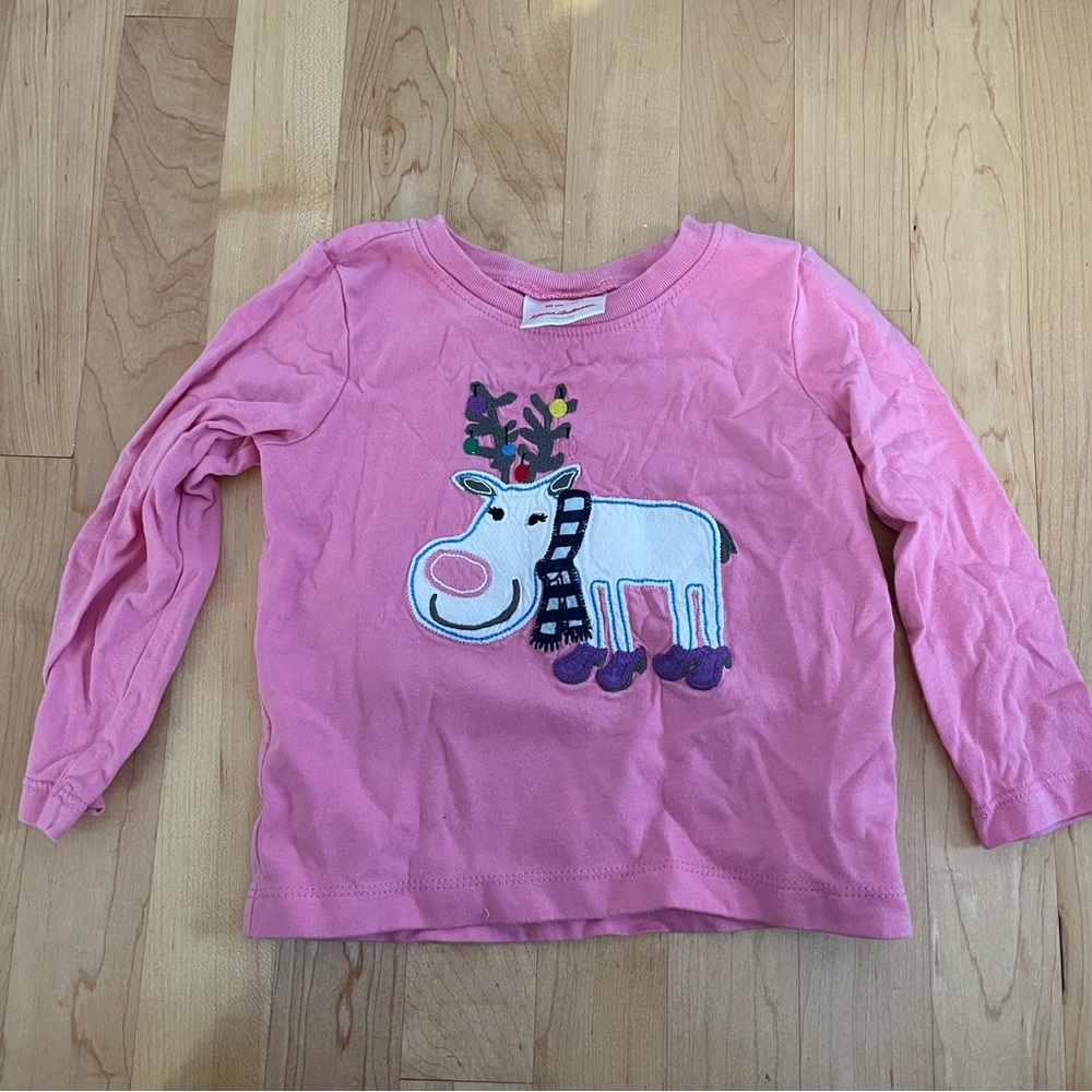 Hanna andersson Christmas tee.
